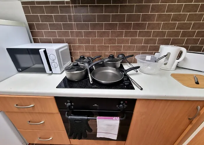 *f1*5gh* Setup For Your Relaxed & Amazing + Free Parking + Free Fast Wifi *